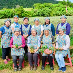 [headshot] image of a smiling customer (for a travel agency)
