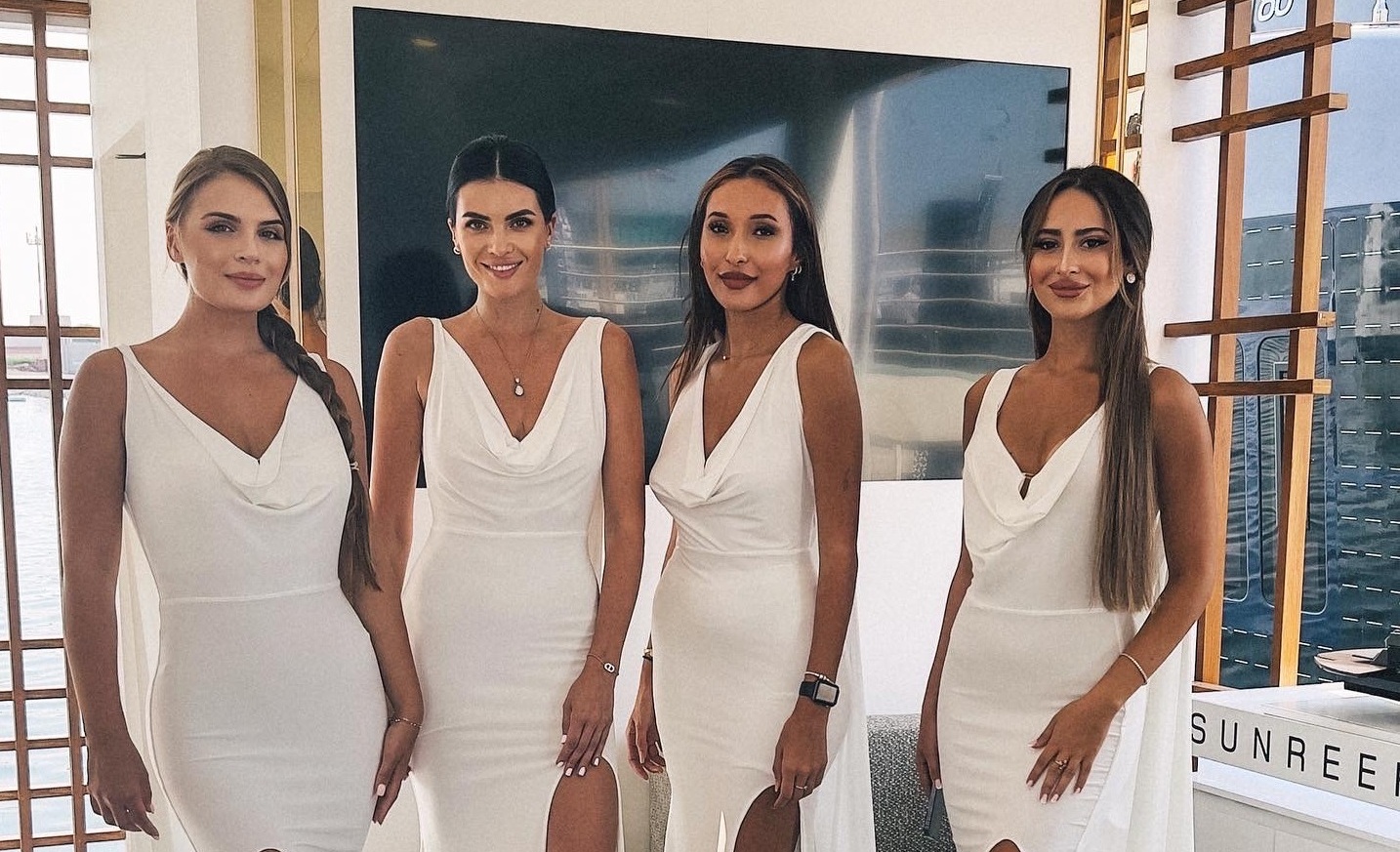 Boatshow - Model Hostess 