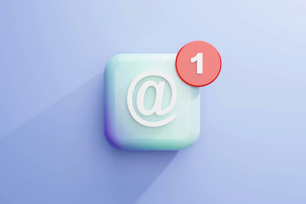 Email automatique