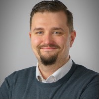 [headshot] image of customer