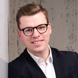 [headshot] image of customer (for a legal tech)