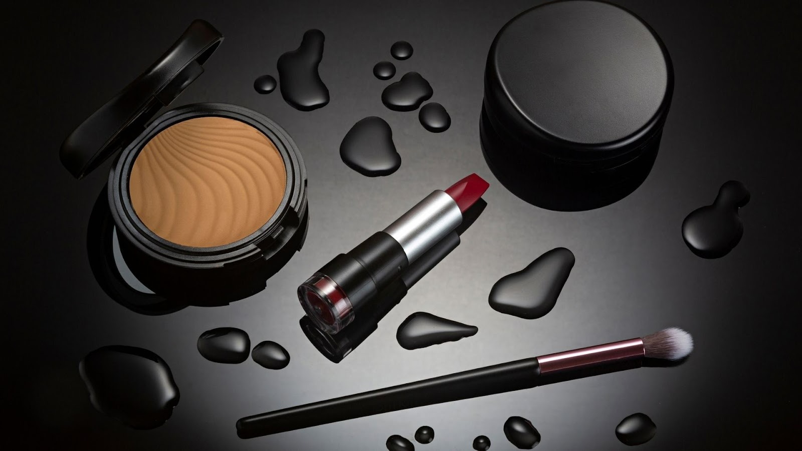 Understanding the FDA’s Role in the Beauty Industry