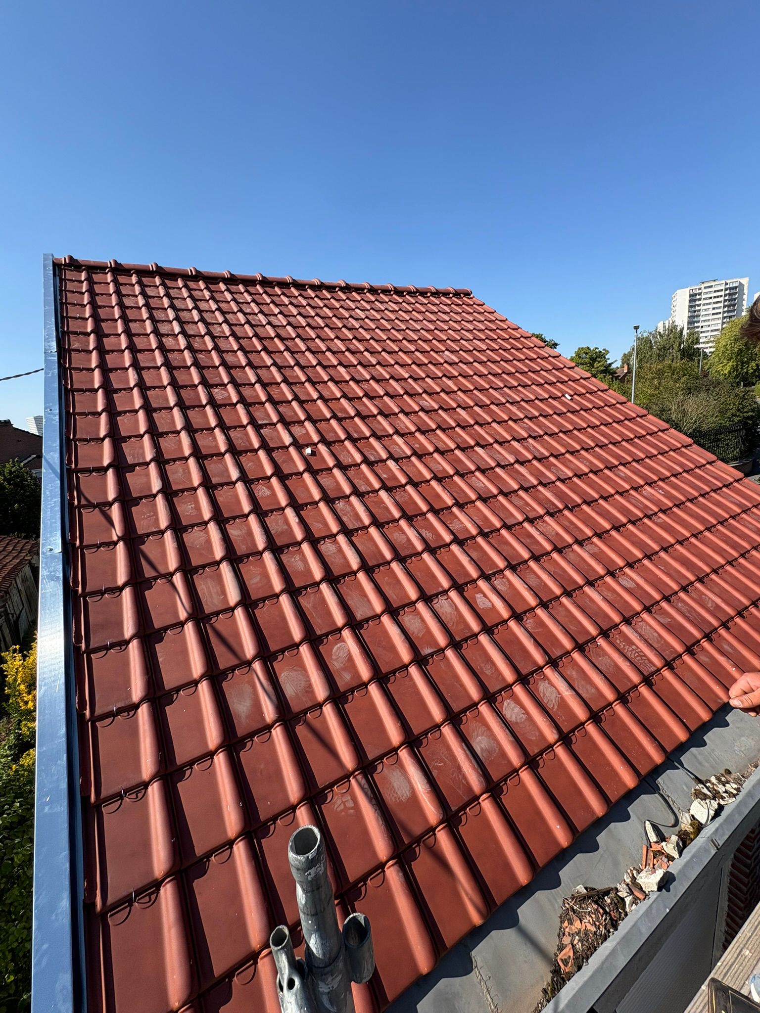 image of roof being repaired