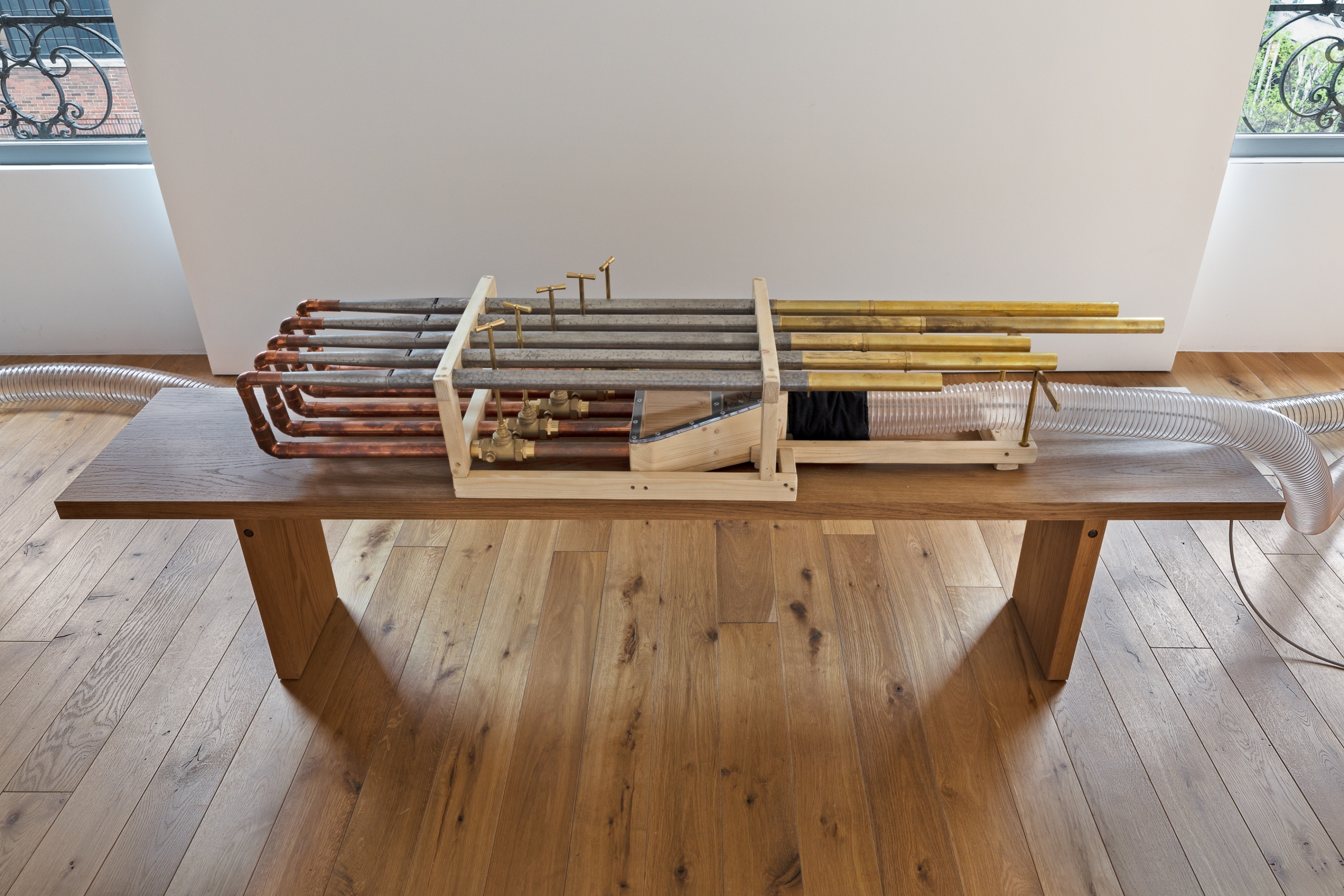 Vincent Martial, Sliding reeds. Photo: kurimanzutto New York.