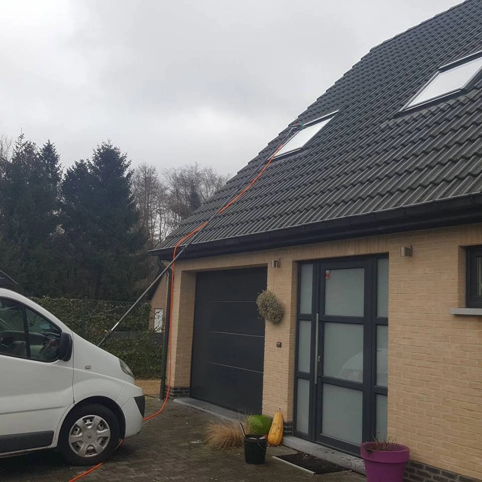 Ramen laten reinigen aan een woning