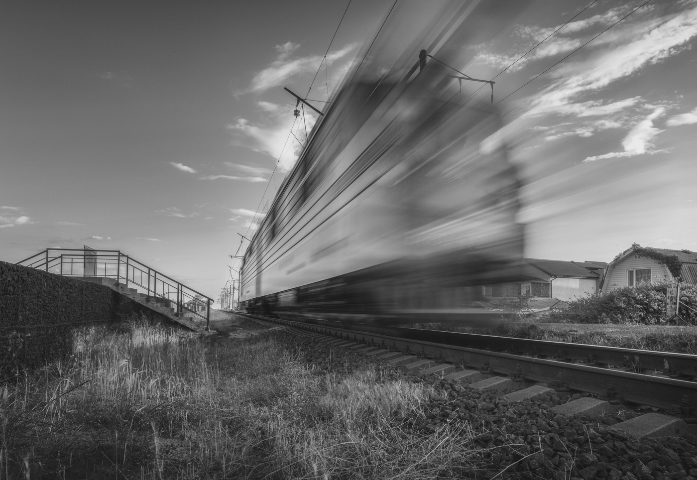 Ett tåg som har motionblur