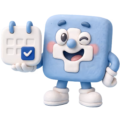 Eine fröhliche blaue Cartoon-Figur mit einem weißen Plus im Gesicht hält einen Kalender mit einem blauen Häkchen und zwinkert.