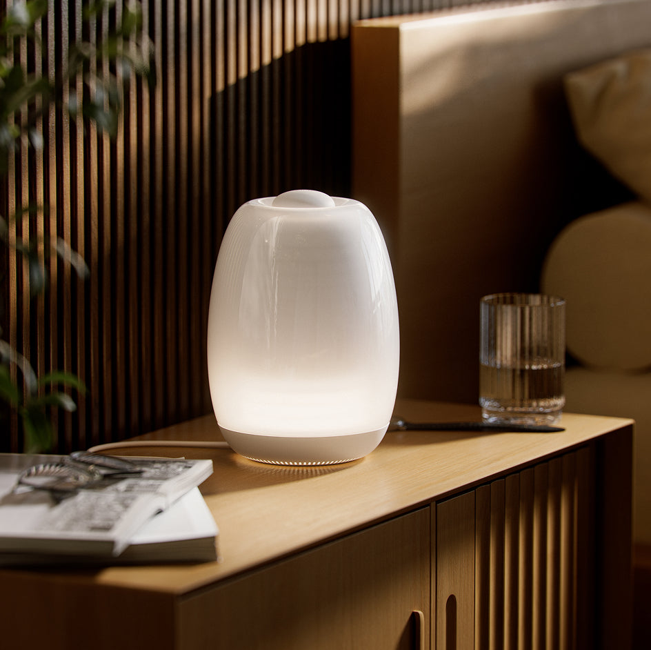 Ohm Resonance Lamp interior