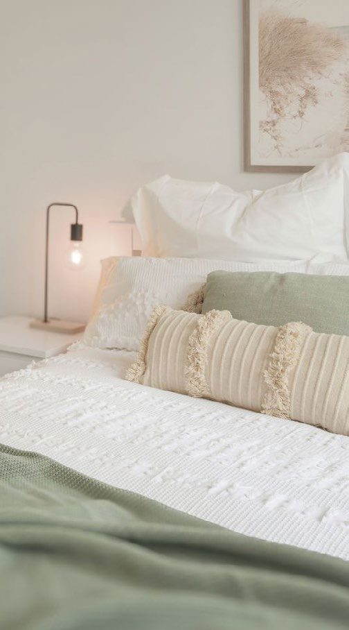 Premium linen detail