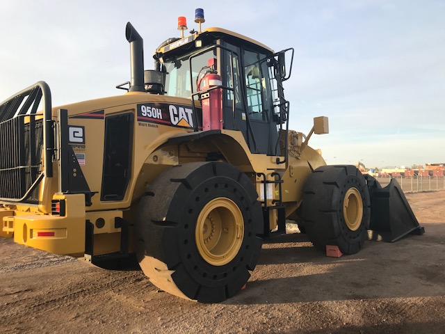 The Equipment Management Specialist covers all facets of the role for professionals who are newer to fleet management. // Source: Waste Management