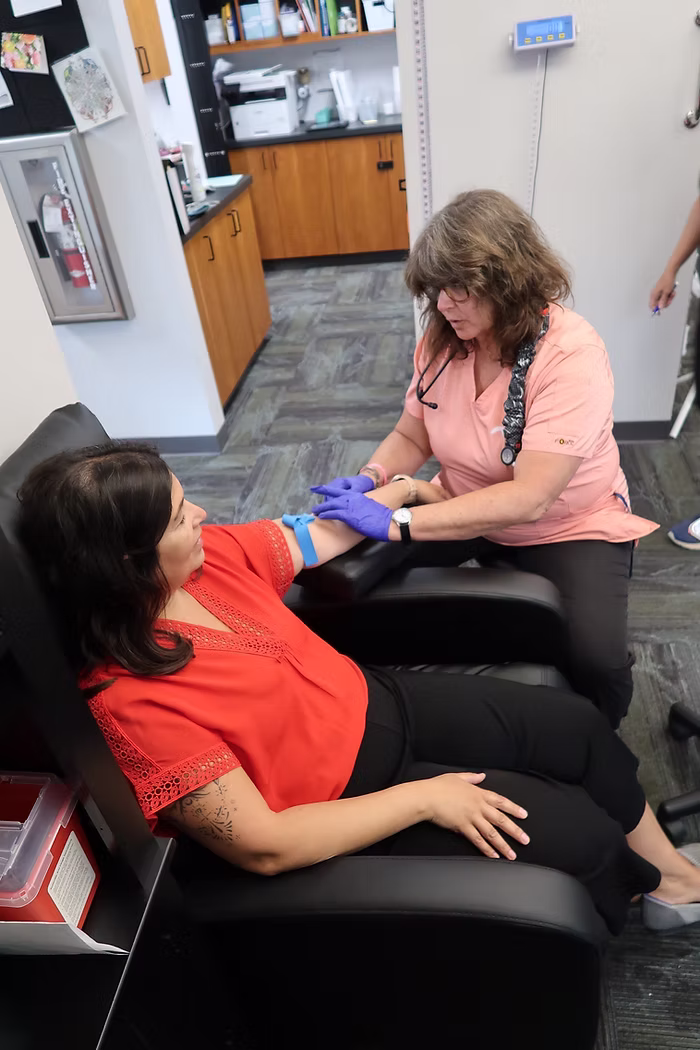 Lisa Shares Her Experience of Kind and Gentle Care at Lonerock Clinic