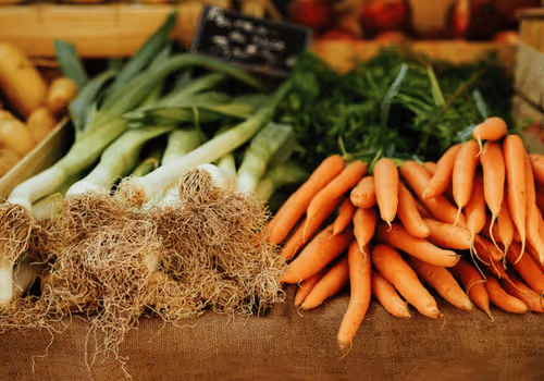 Eugene's Bounty: Farm-Fresh Feasts and Healthy Foods from Market to Table