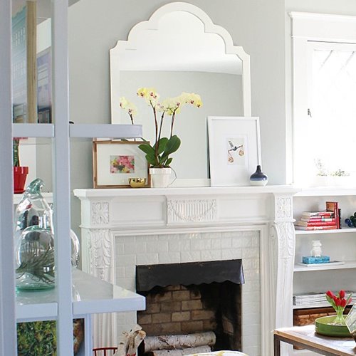 Delicate neutral tones in living room