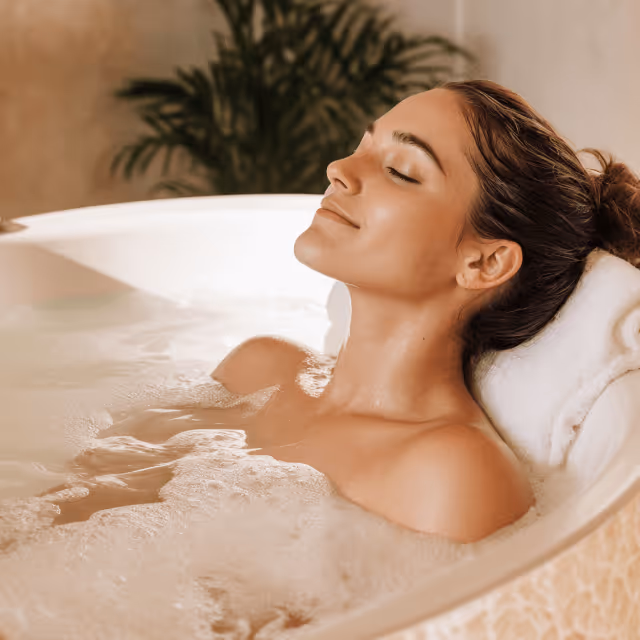 Instagram Gallery One Image - Massage X Webflow Template