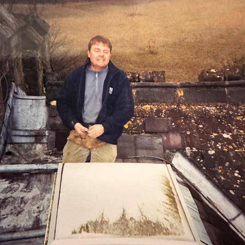 Lumley 2001 Person on Roof