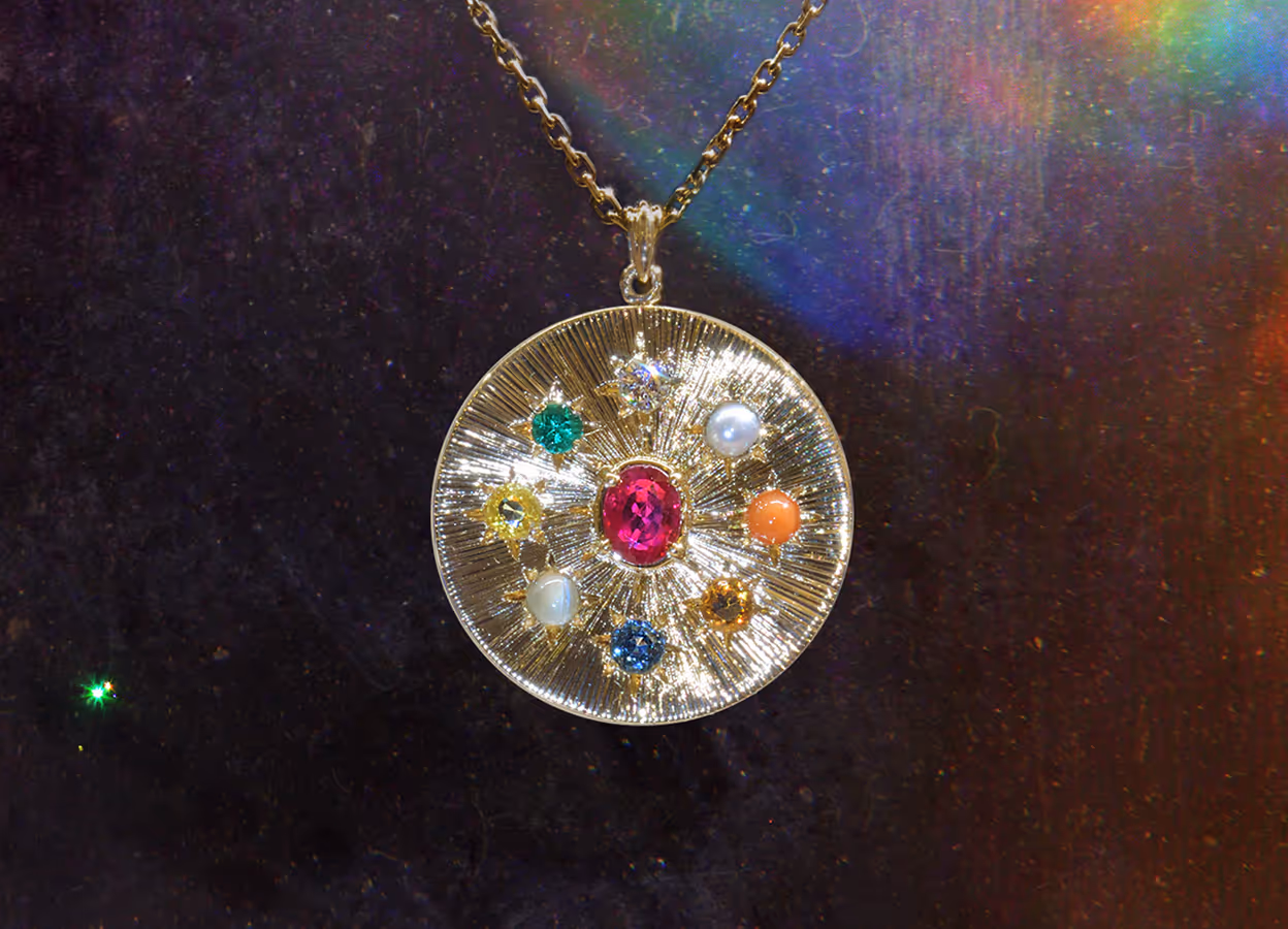 Collier Navaratna