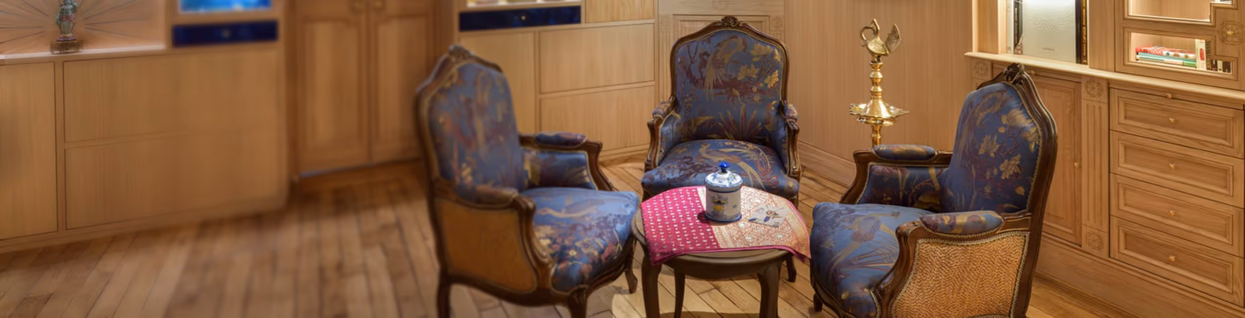 Showroom de l'atelier Surya à Paris