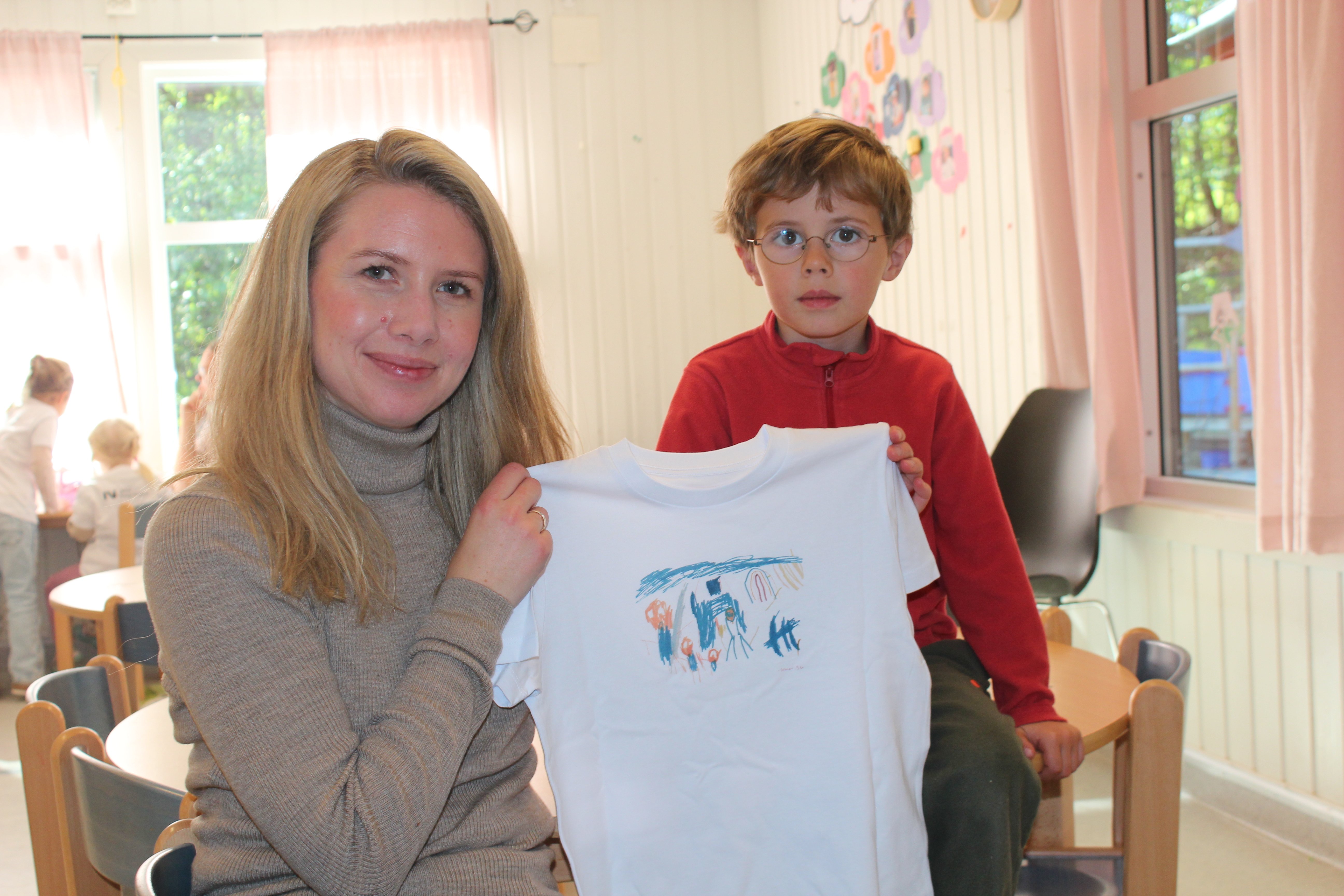 Mamma Live og Selmer som tegnet bidraget