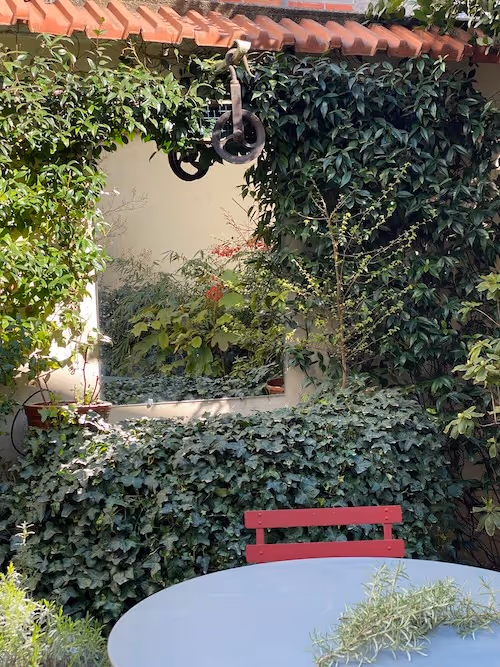 À l’ombre des murs à pêches