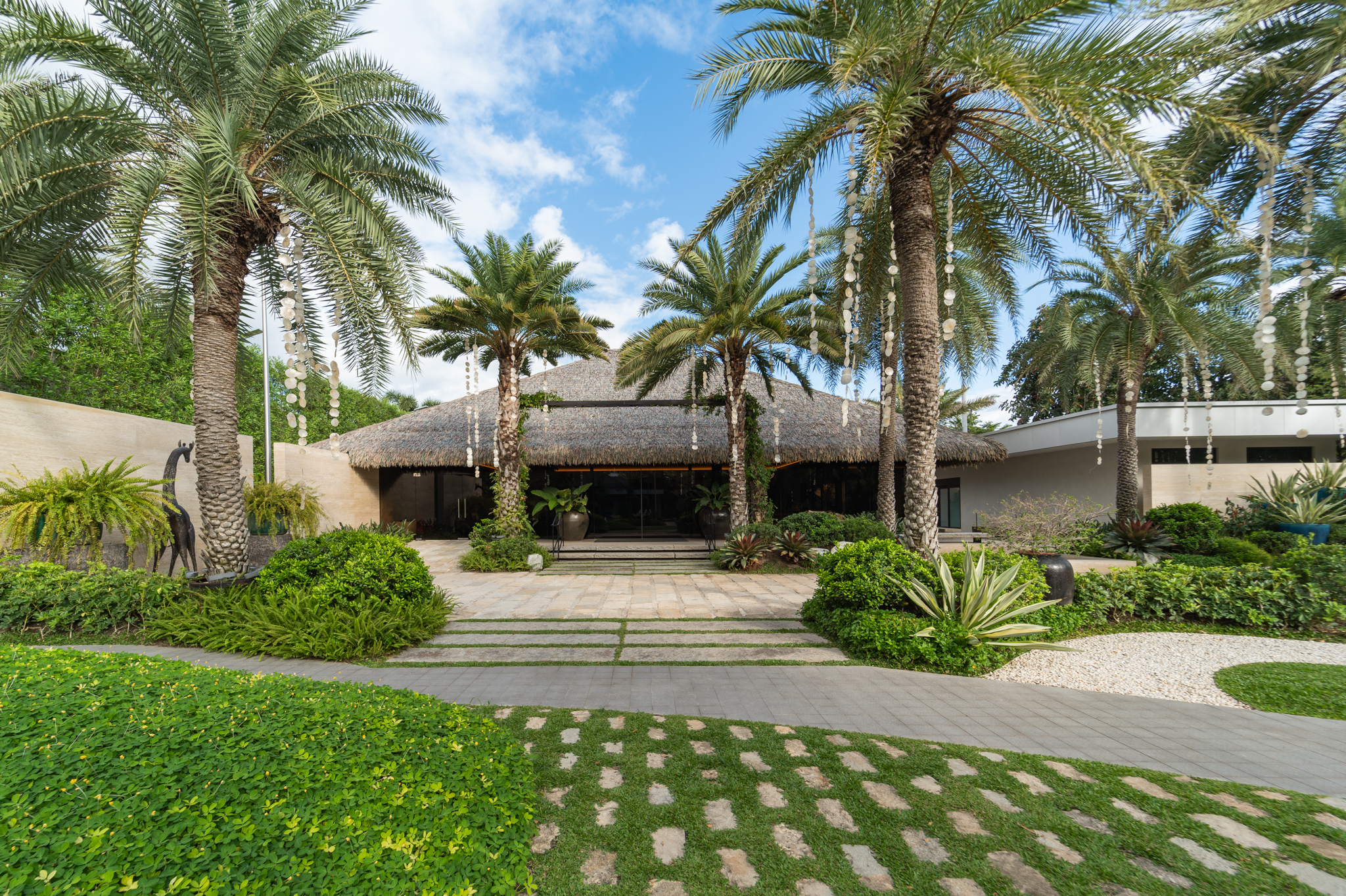 Lexus House — The overall garden design exudes elegance and artistry combined with the vibes of an island getaway perfect for a peaceful outdoor retreat.