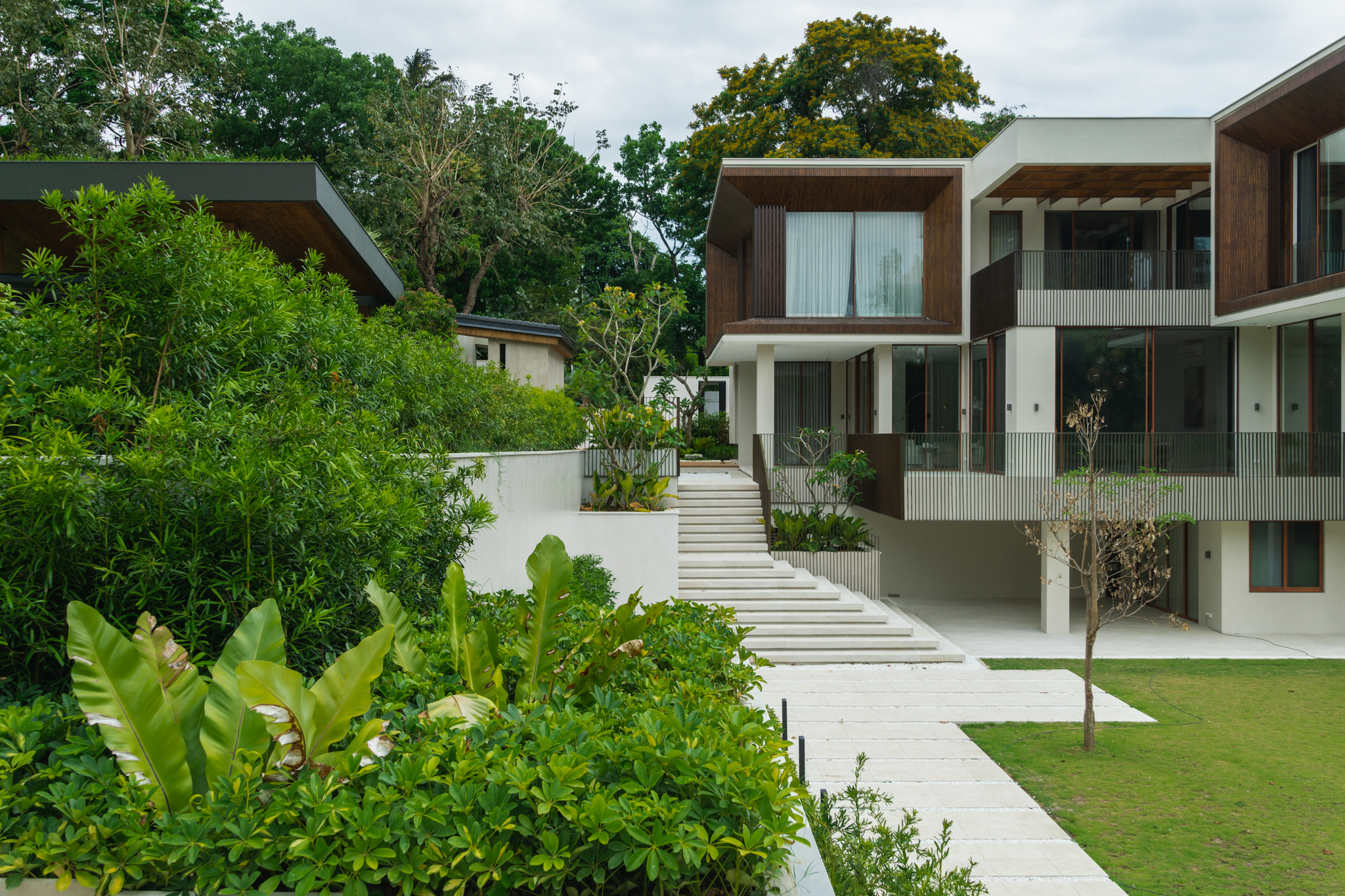 Casas La Vista — Multi-layered planting surround the beautiful terraced property, creating various intimate and open-air spaces for different activities and relaxation