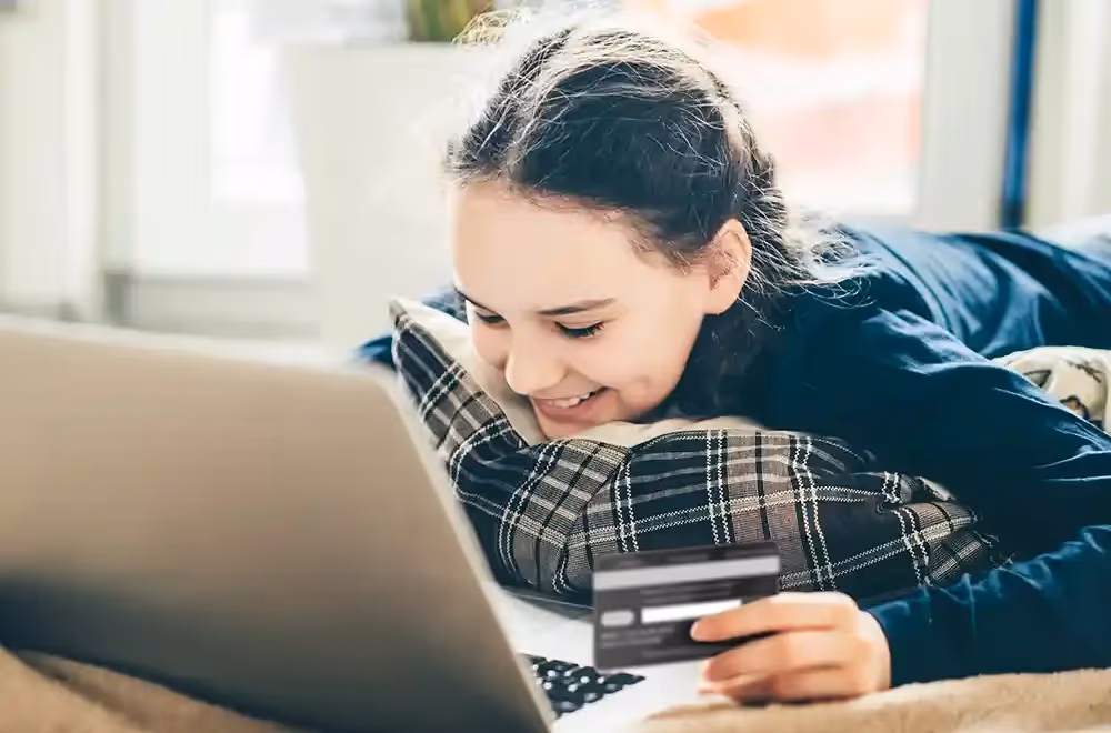 The Power of Cash Rewards: Enhancing Educational Outcomes and Academic Performance