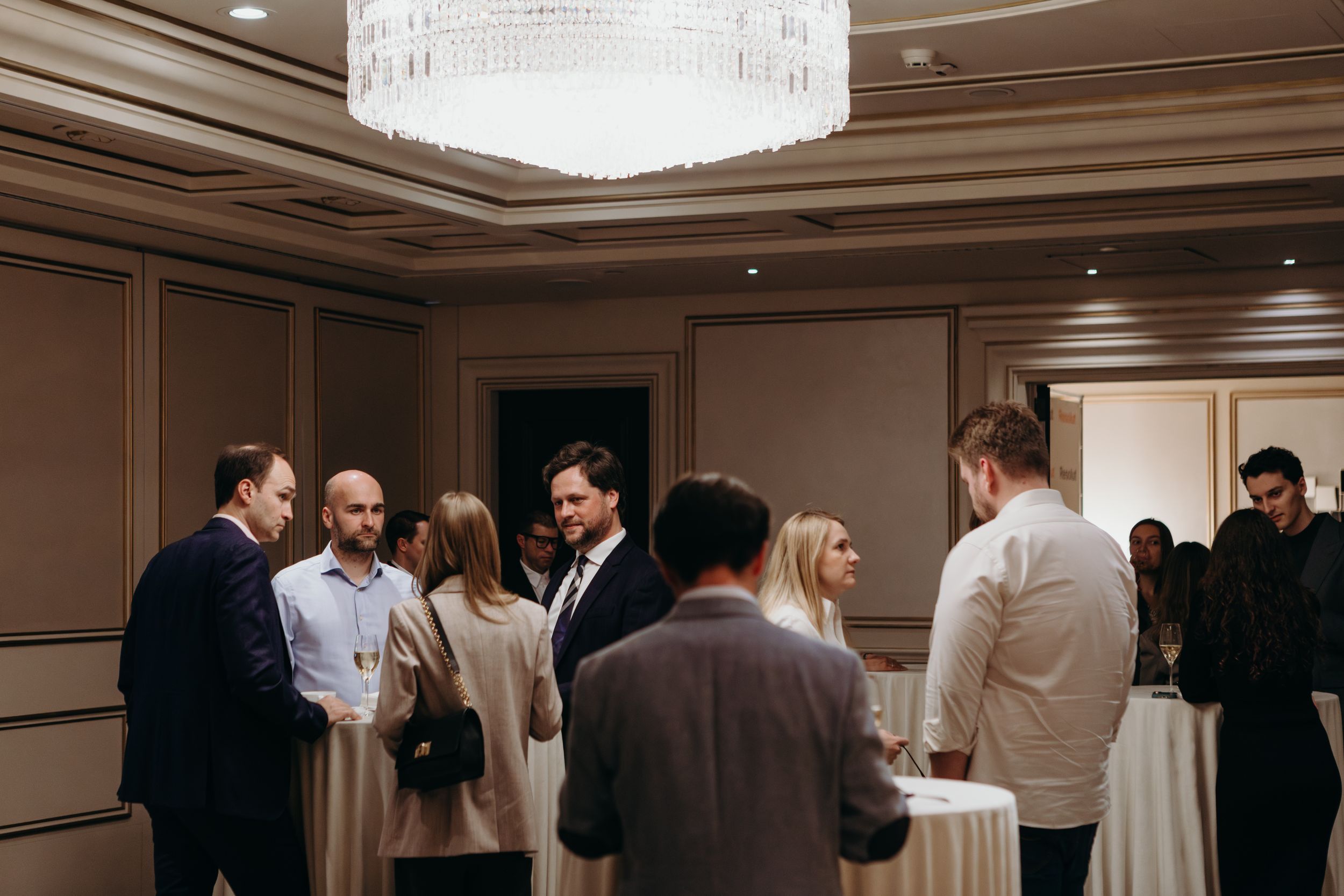 Networking at the Resolut Business Club
