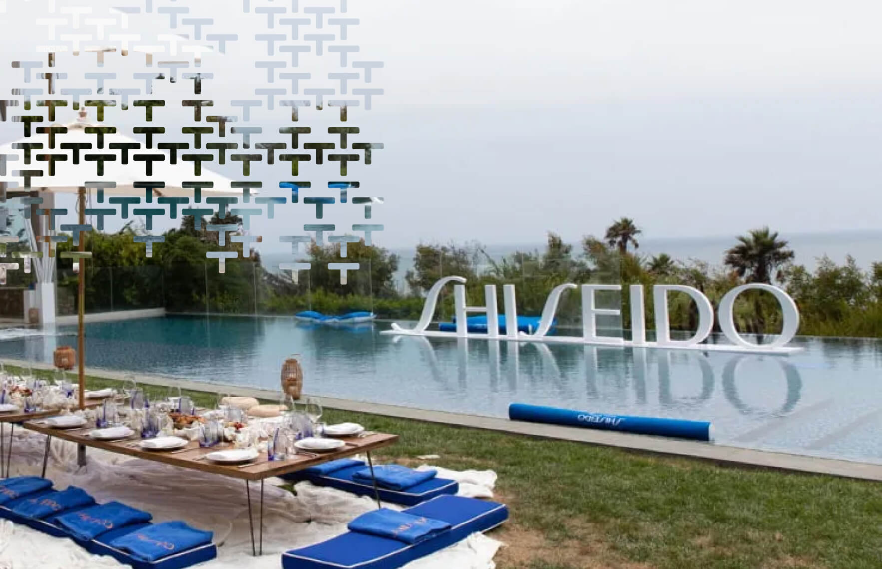 Swimming pool and a small set table