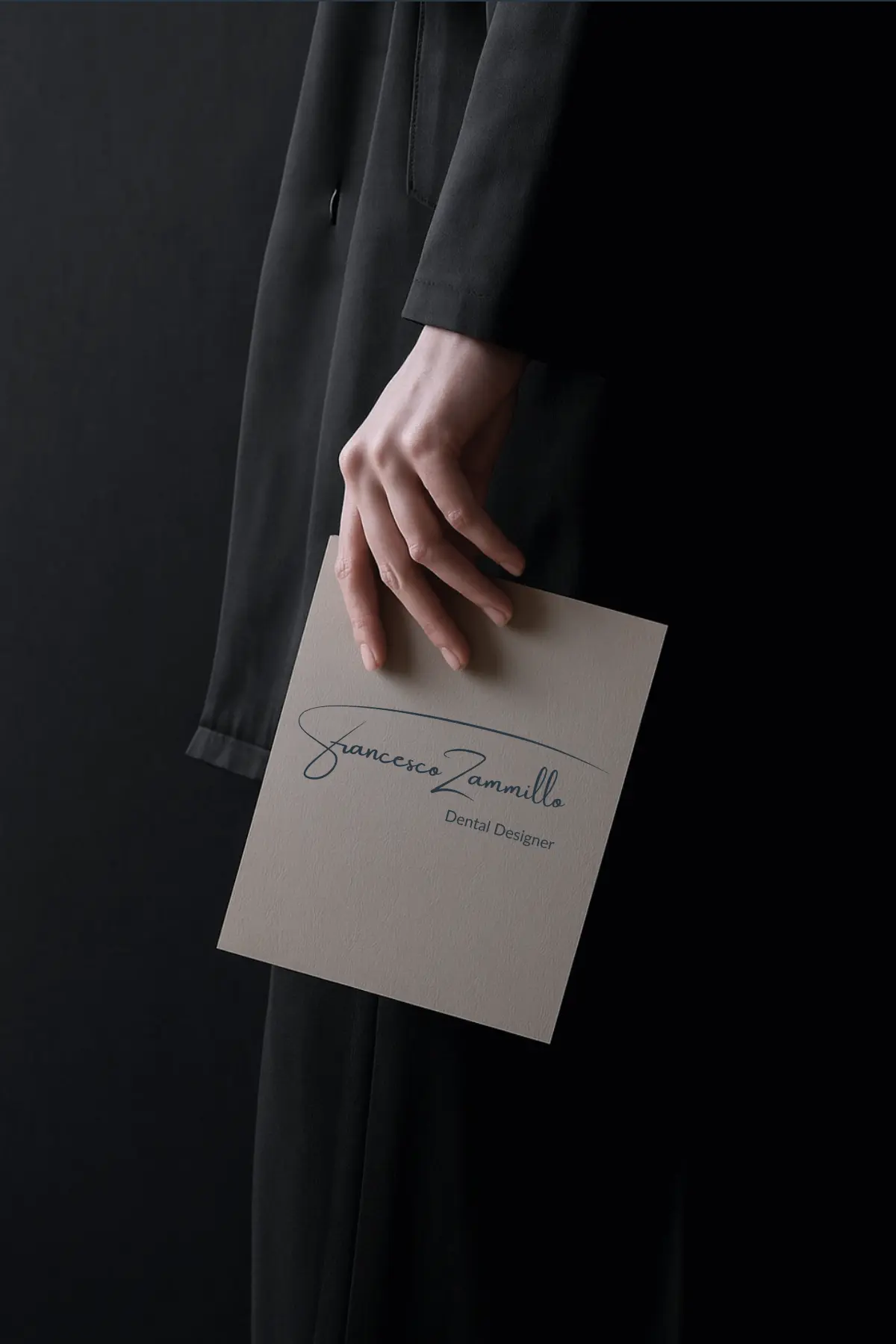 Logo principal réalisé pour Francesco Zammillo, prothésiste dentaire, par Metara. 
(service: identité visuelle)