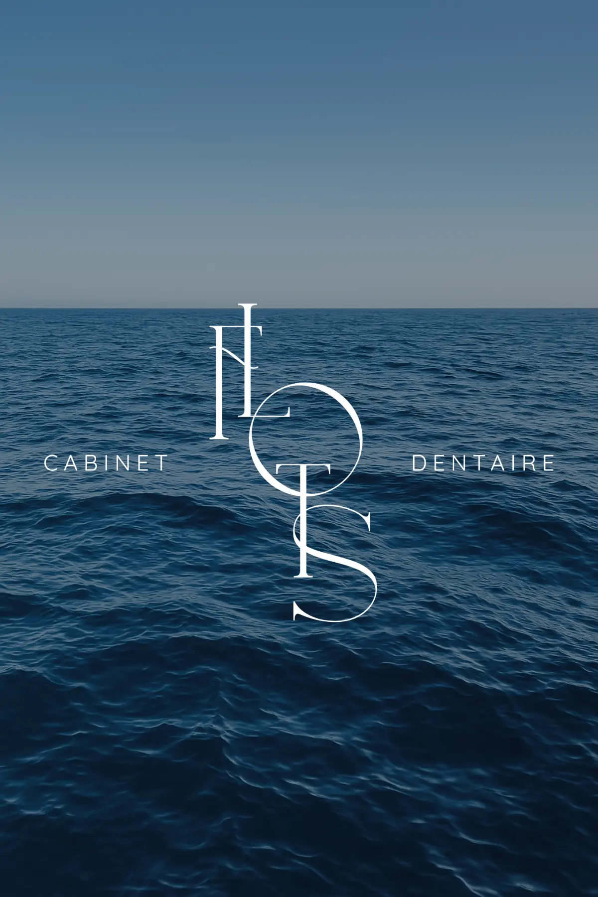 Logo secondaire réalisé pour le Cabinet Les Flots, par Metara.
(service: identité visuelle)