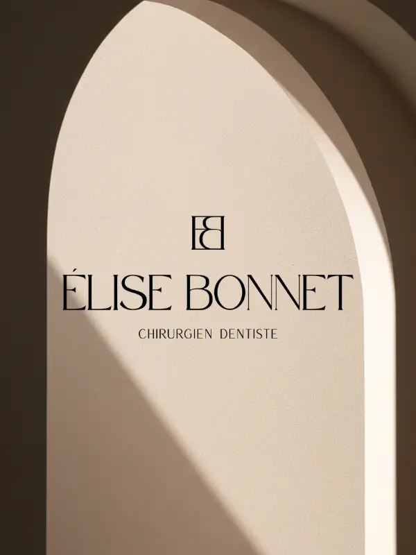 Logo principal réalisé pour le Dr Elise Bonnet, par Metara. 
(service: identité visuelle)