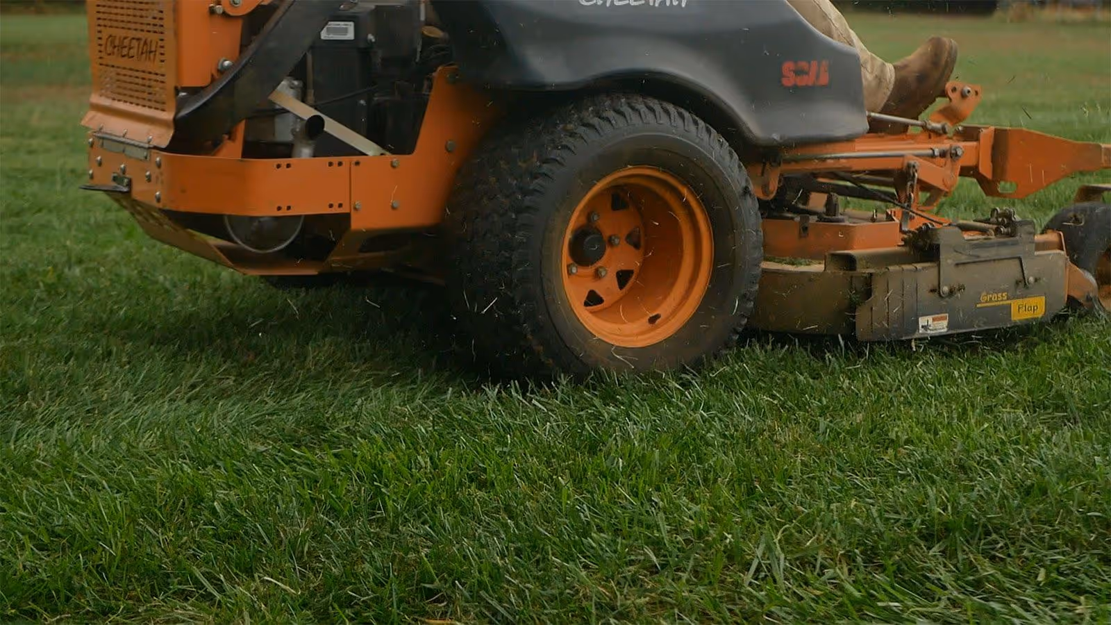 Professional lawn mower used by Flemings Detailed Lawn Care for precise mowing in Dickson County Tennessee