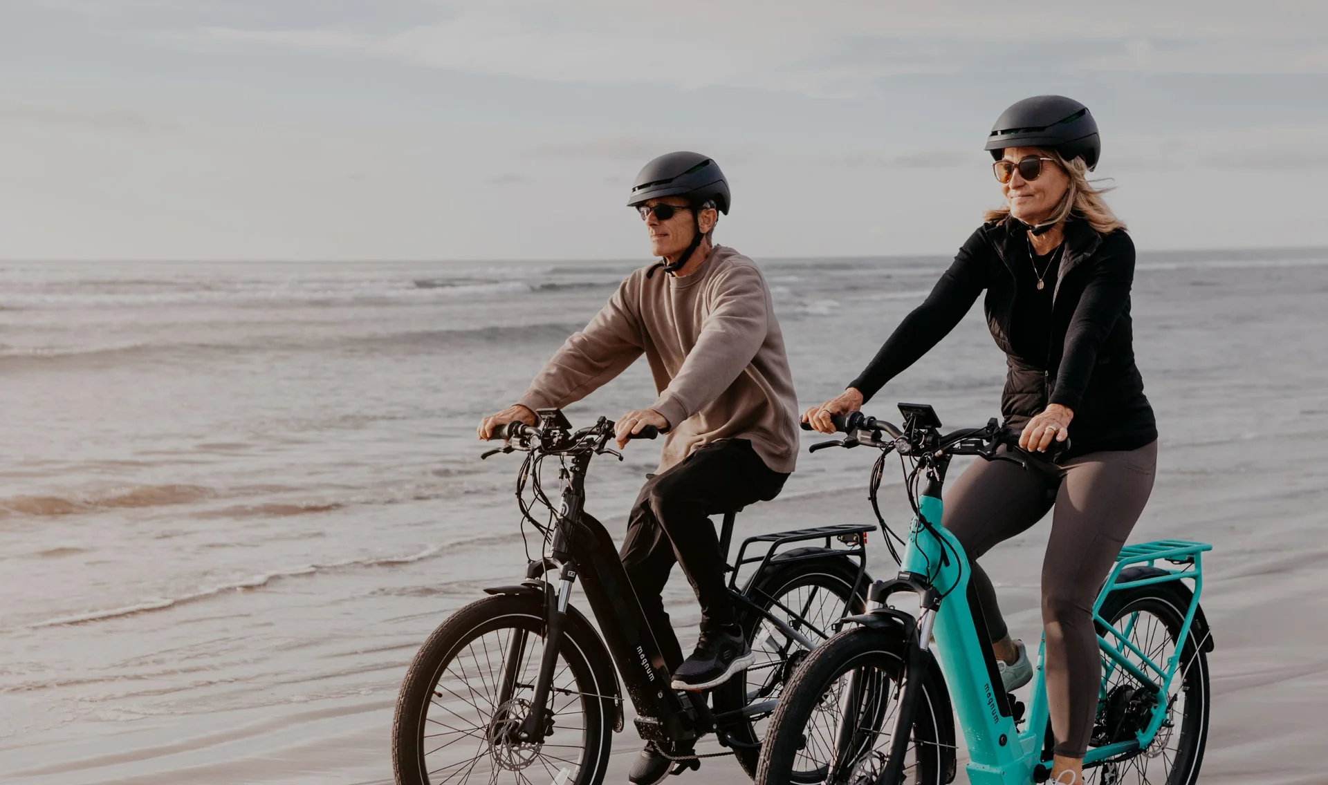 MagnumBikes testimonial background