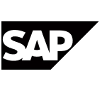 Tmavý šedý had s bílými pruhy stočený na tmavém povrchu.