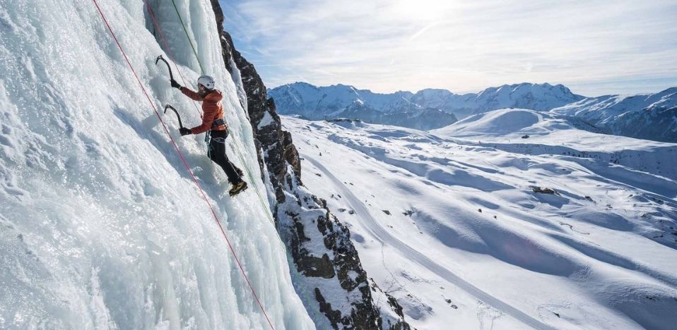 Escalade sur Cascade de Glace, Les Chalets de l'Observatoire