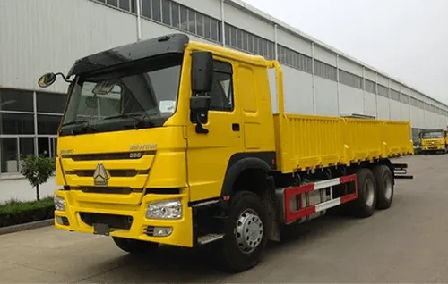 Photographie d’un camion plateau