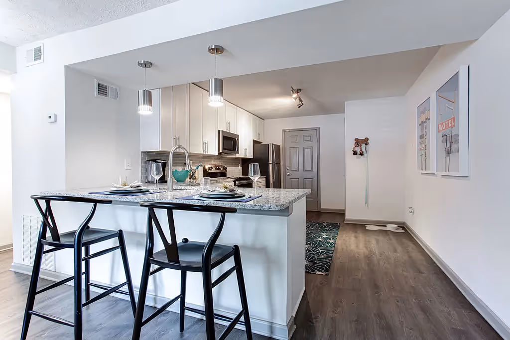 kitchen with breakfast bar
