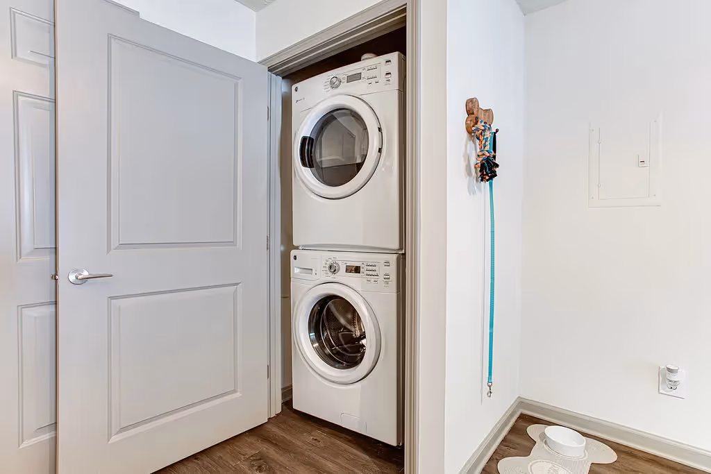 laundry room with washer and dryer machines