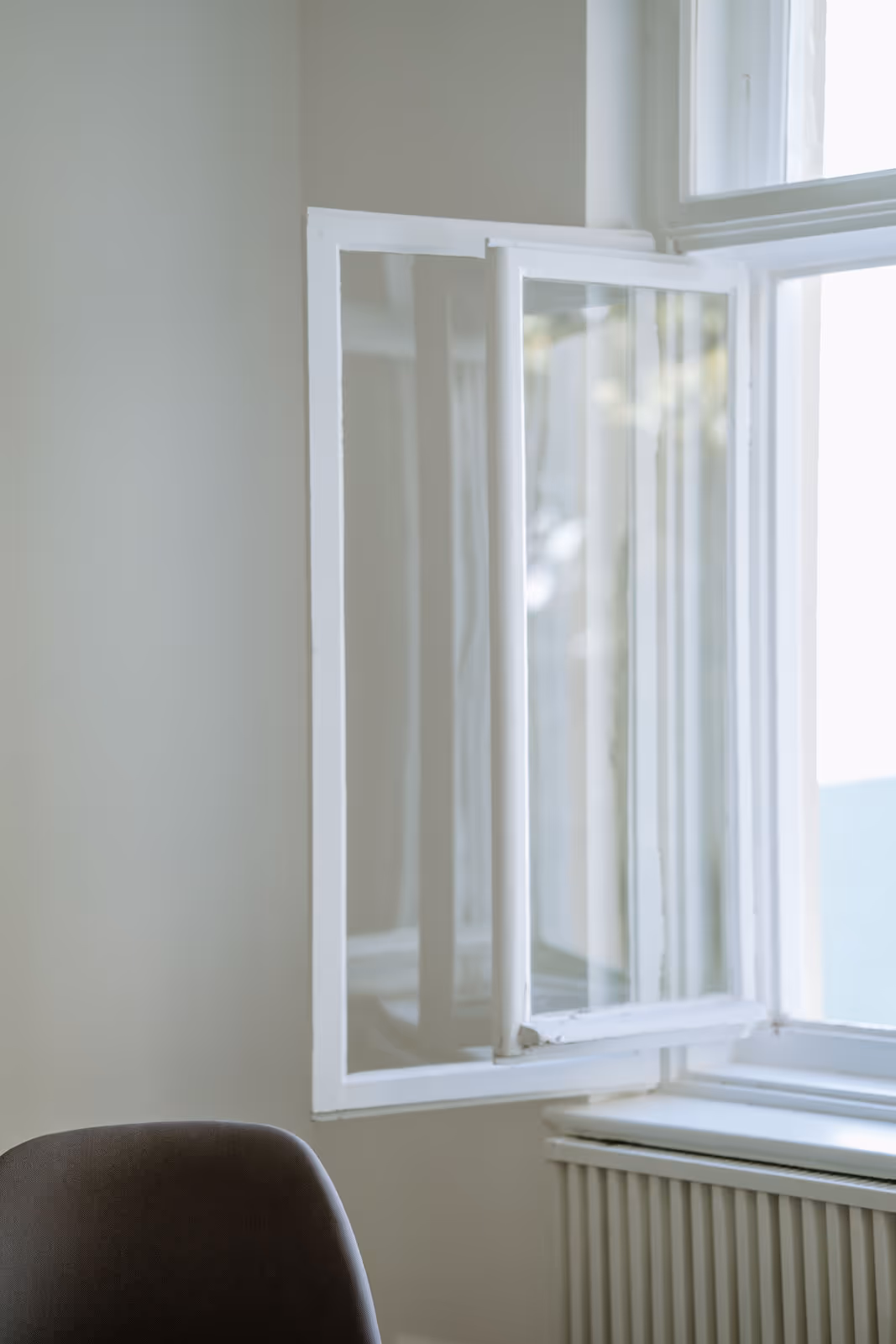 Offenes Fenster, Innenansicht.