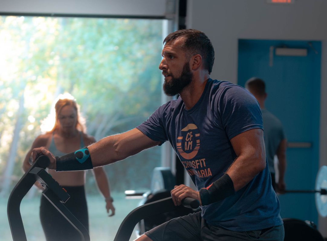 Set A Workout Routine and Stick to It