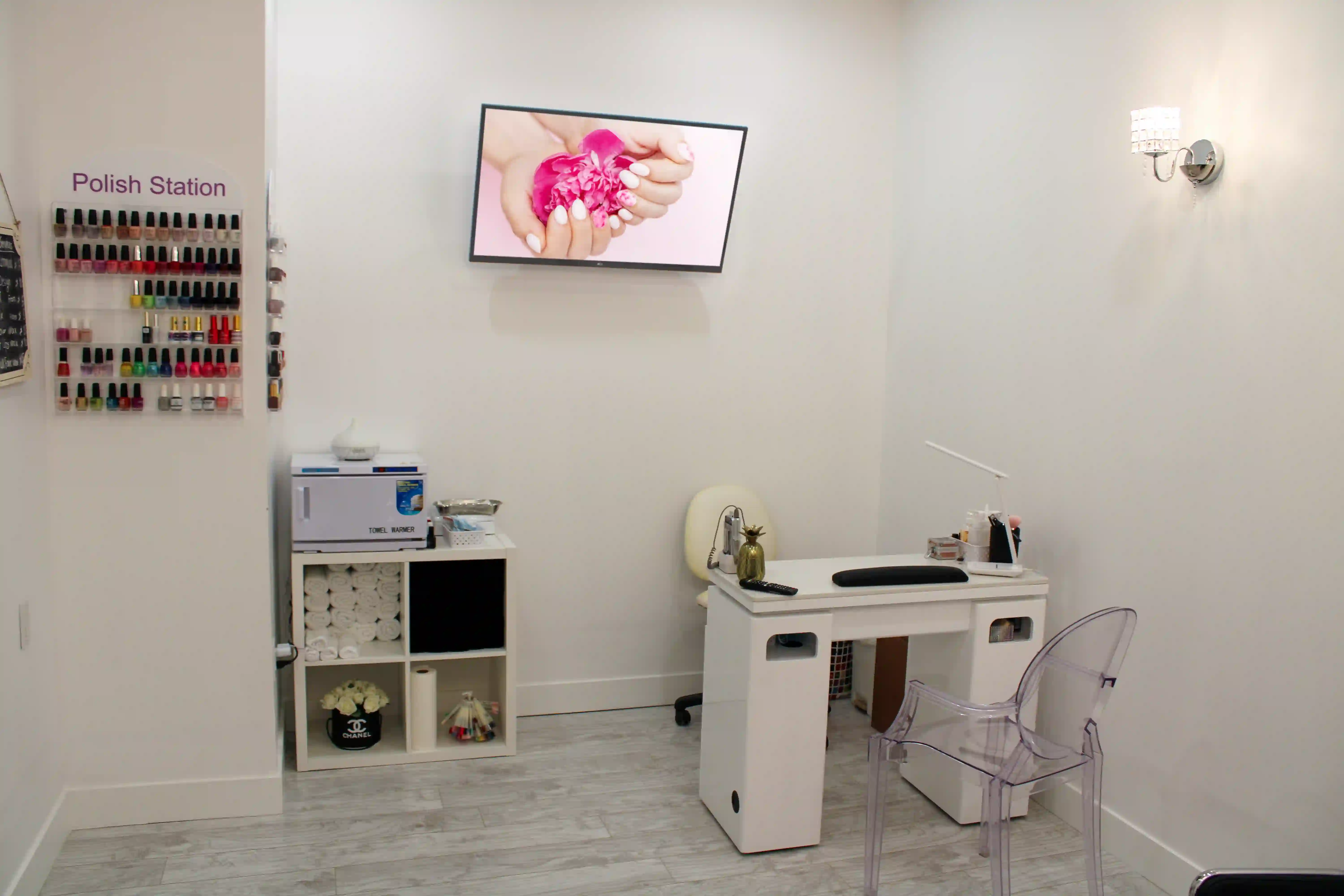 AMA Nail room with nail desk and nail supplies.