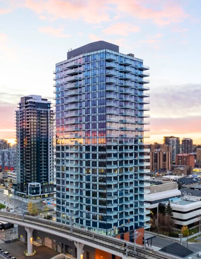 Sunalta Heights building exterior