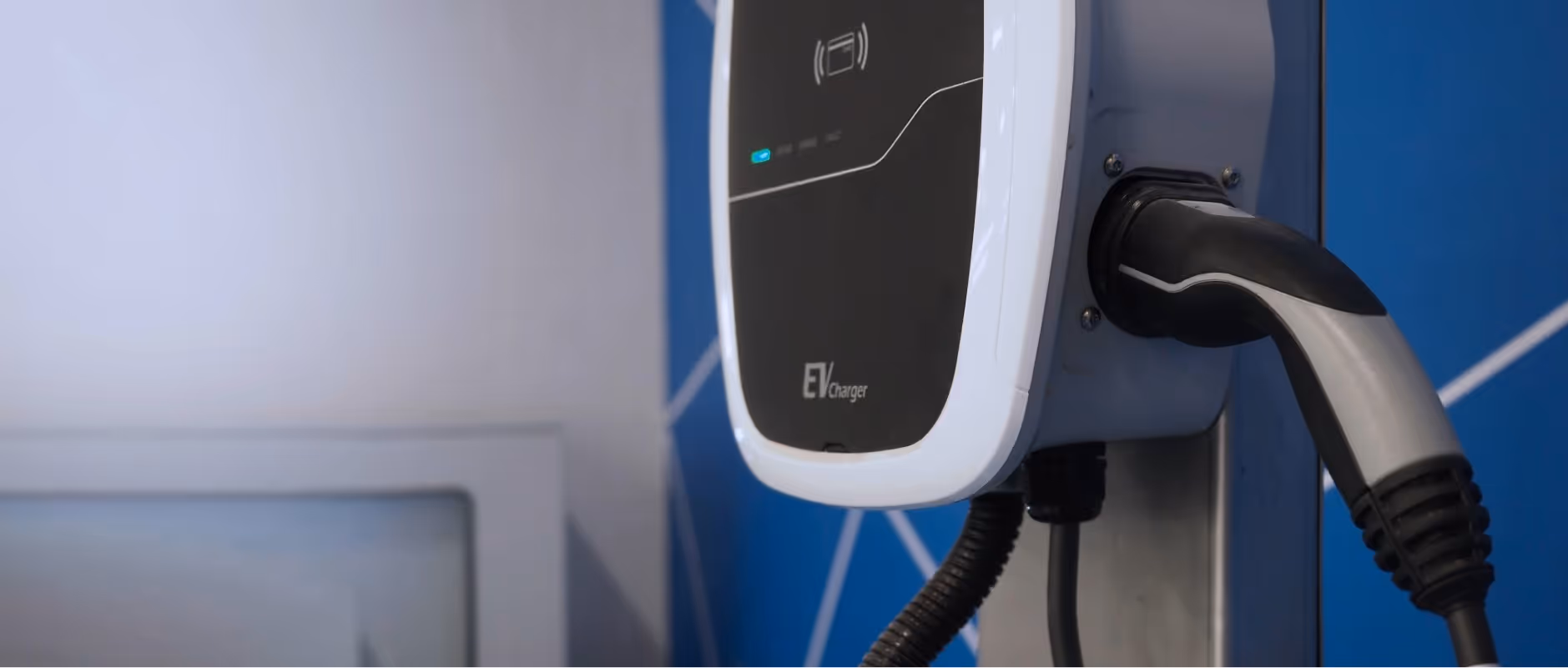 Positron Charging — EV charger