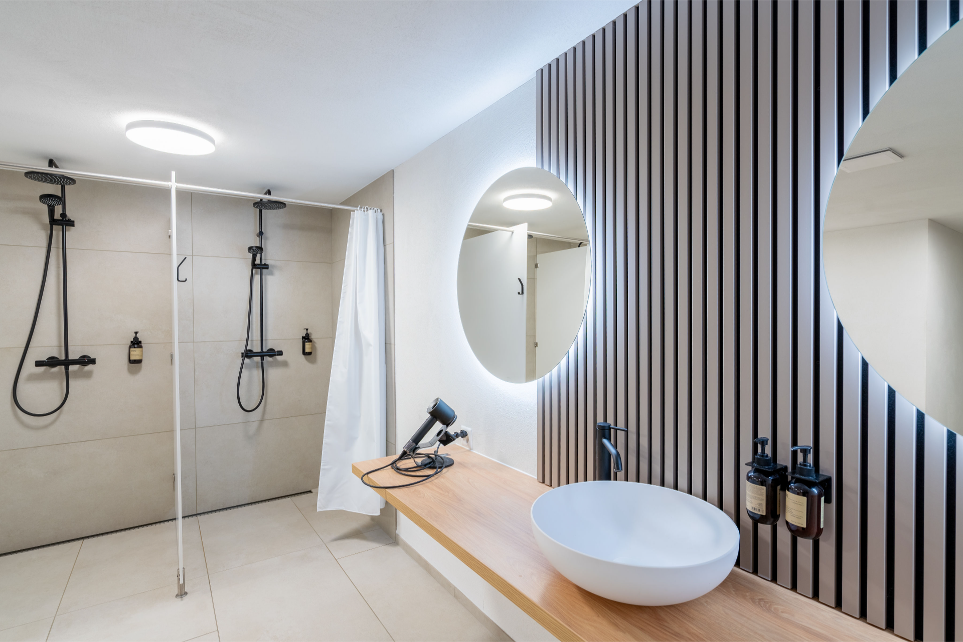 Service Single Image