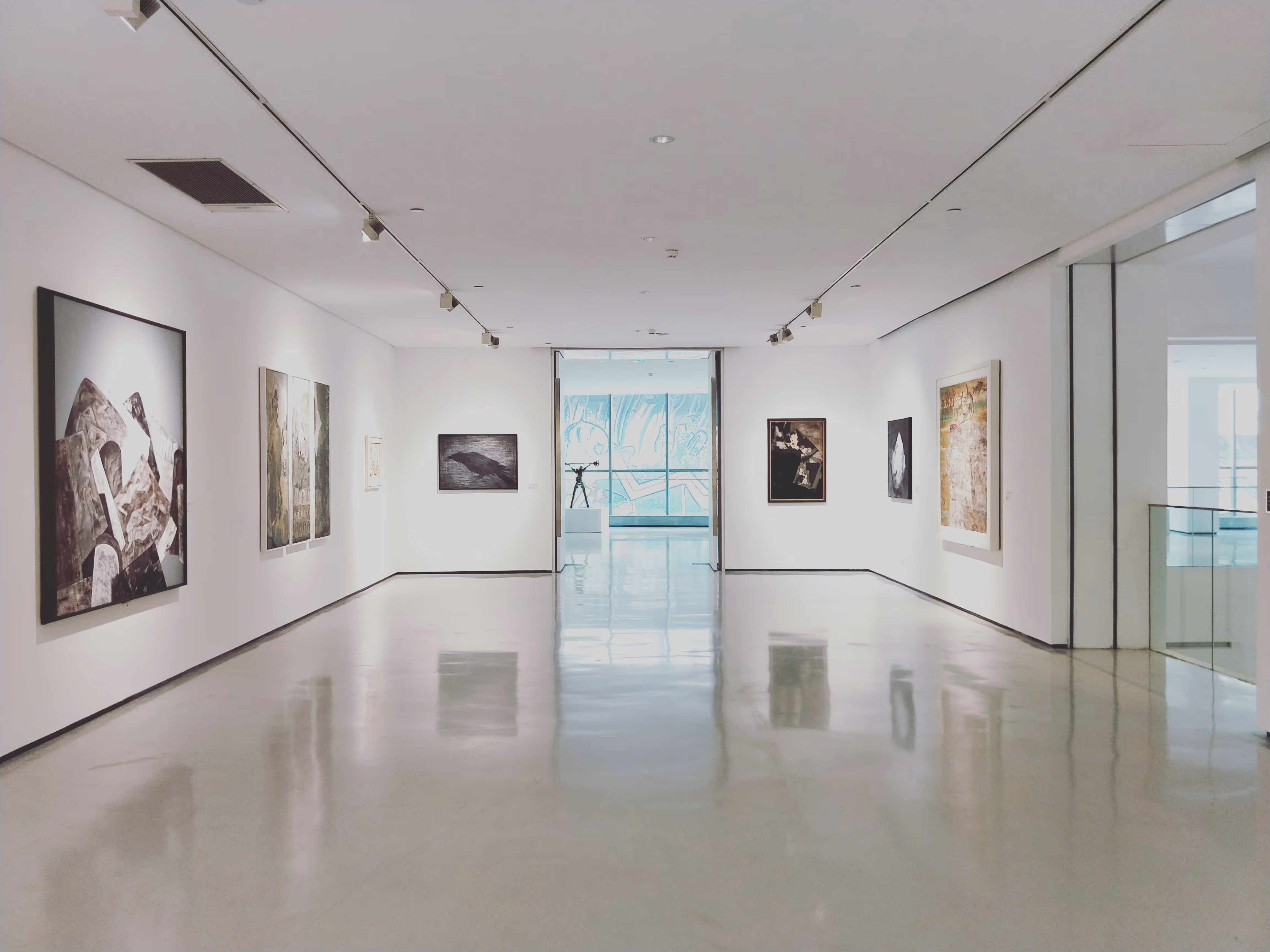 Contemporary art gallery opening in Palma Mallorca