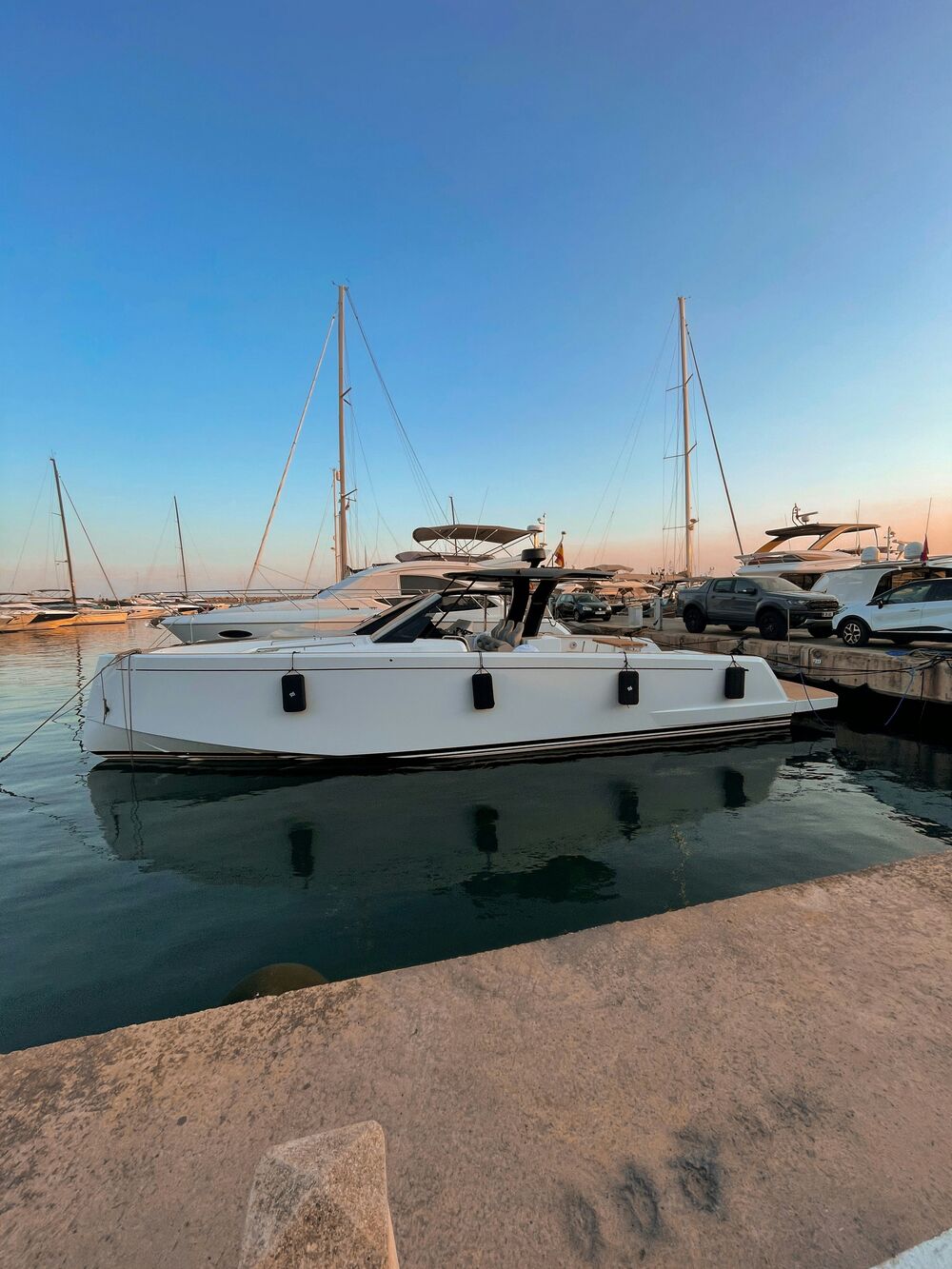 Puerto Portals Mallorca yachting harbor luxury marina hero image