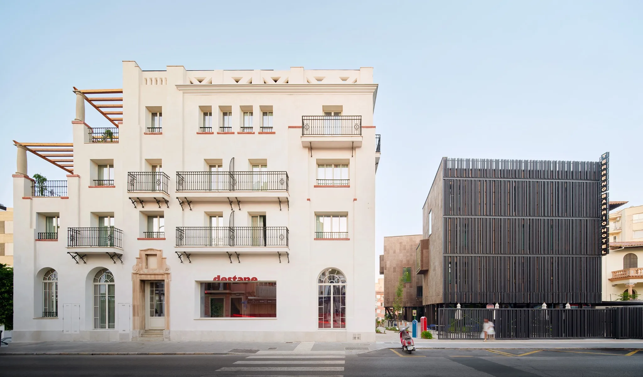 Terreno Barrio Hotel Debuts in Palma: OHLAB's LEED Platinum Masterpiece Revives El Terreno