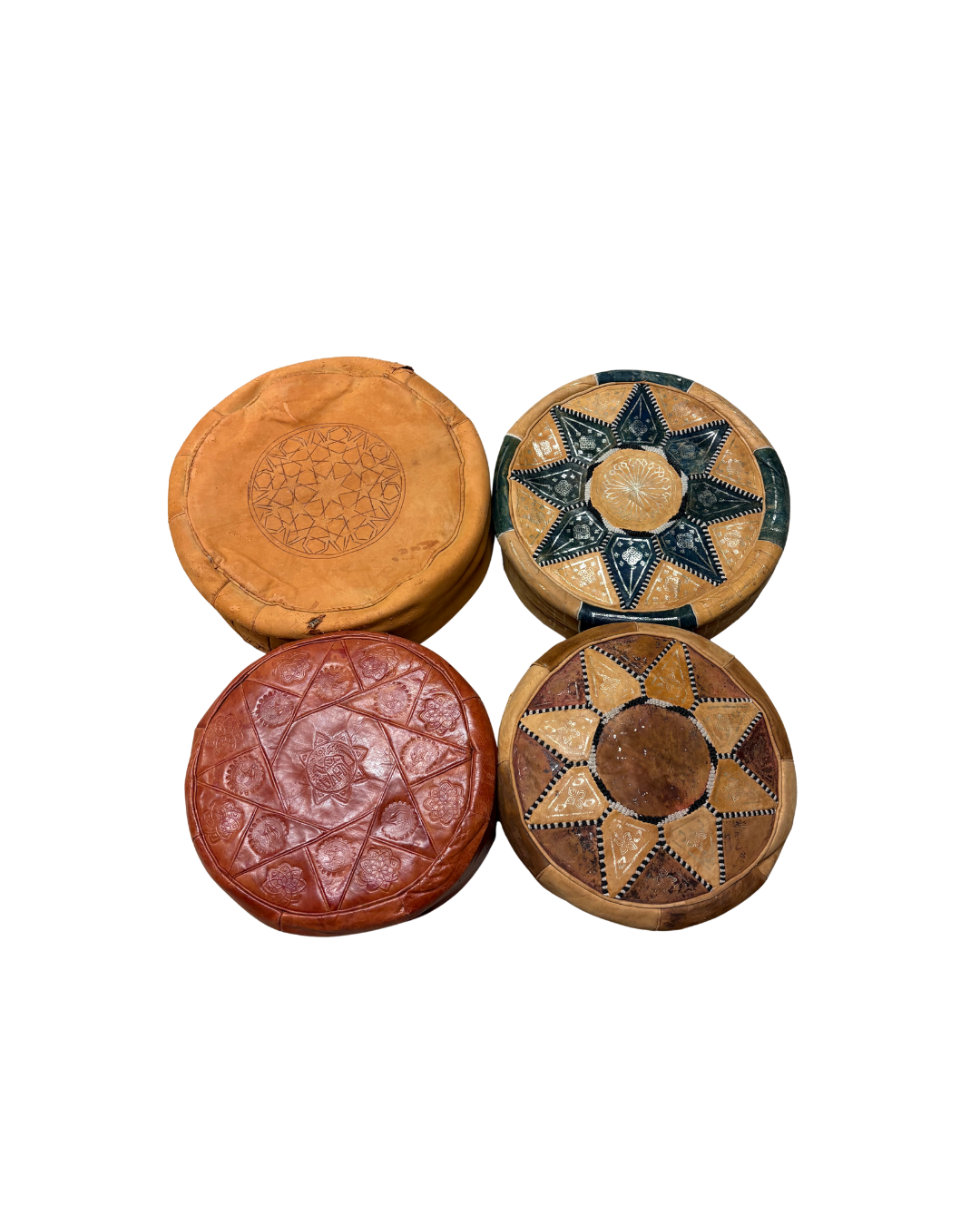 Poufs orientaux en cuir coloré, décoration Mille et Une Nuits pour événement, mariage ou soirée à thème Mon Décor à Louer