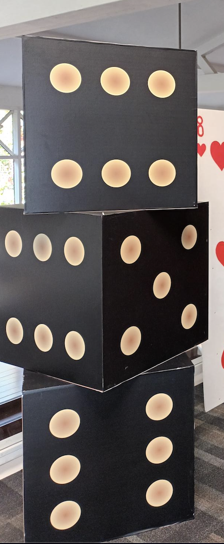 Dé géant, décoration événementielle à louer – Mon Décor à Louer