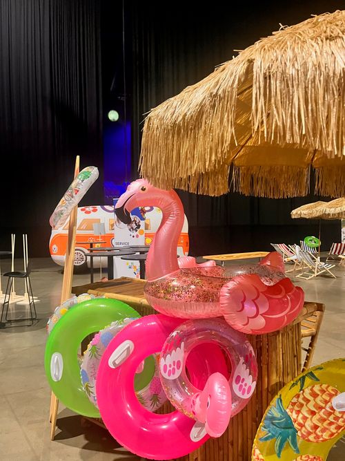 10 bouées, décoration événementielle à louer – Mon Décor à Louer